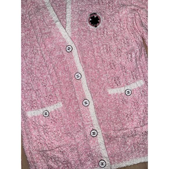 Chanel 24P Pink White Knit Boucle CC Logo Button Long Sleeve Cardigan Sweater 36 - Picture 9 of 16